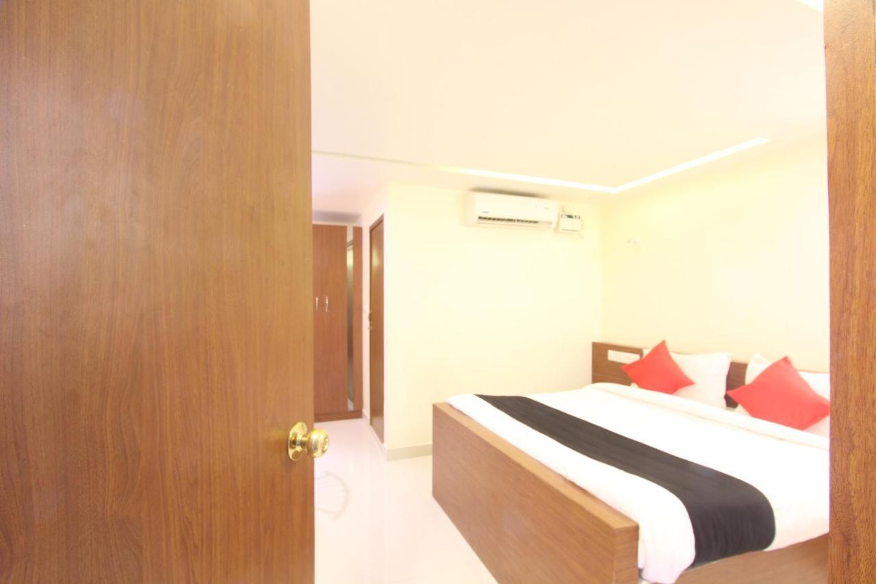 Divines Business Hotel Kuzhittura Экстерьер фото